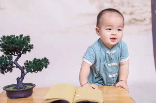 巴音郭楞怀孕初期肚子紧绷